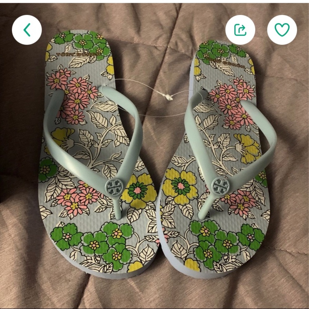 Women’s size 8 new in box Tory Burch flip flops